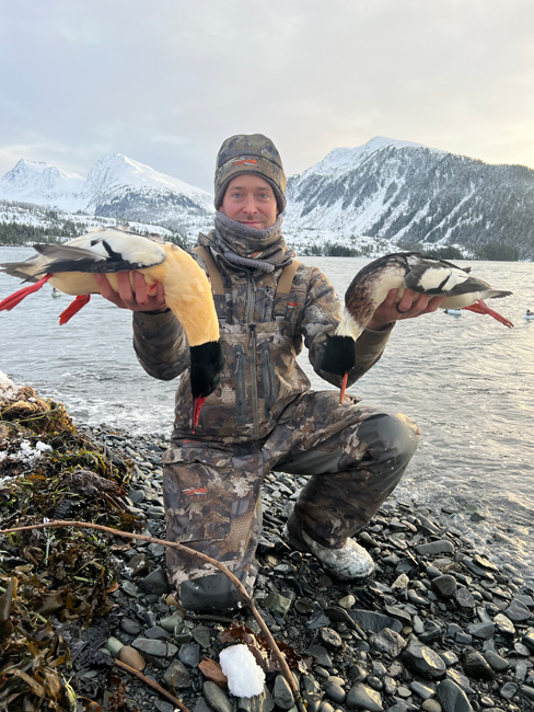 Alaska Sea Duck Hunts for Merganser